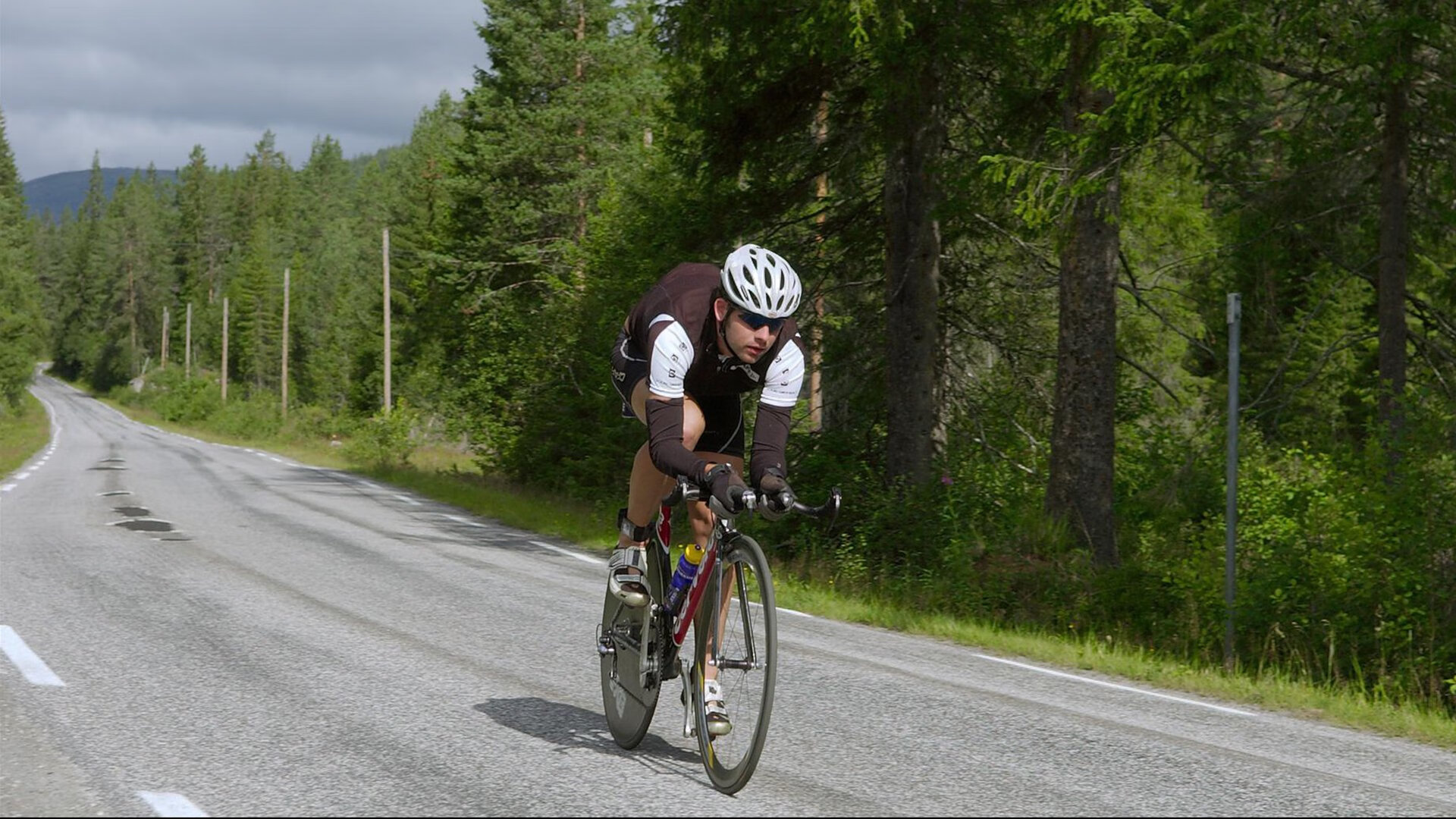 星空体育入口app-【运动员日常】顶尖运动员训练细节公开：攻防一体的秘密武器，运动员 训练